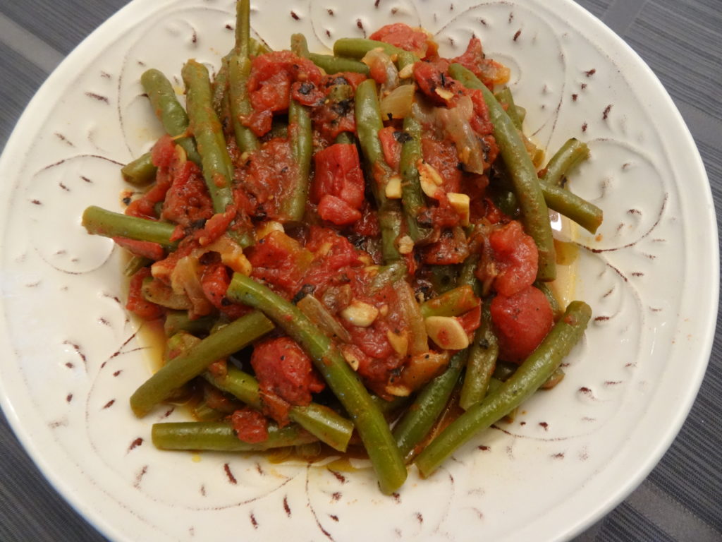 green beans with garlic and tomatoes