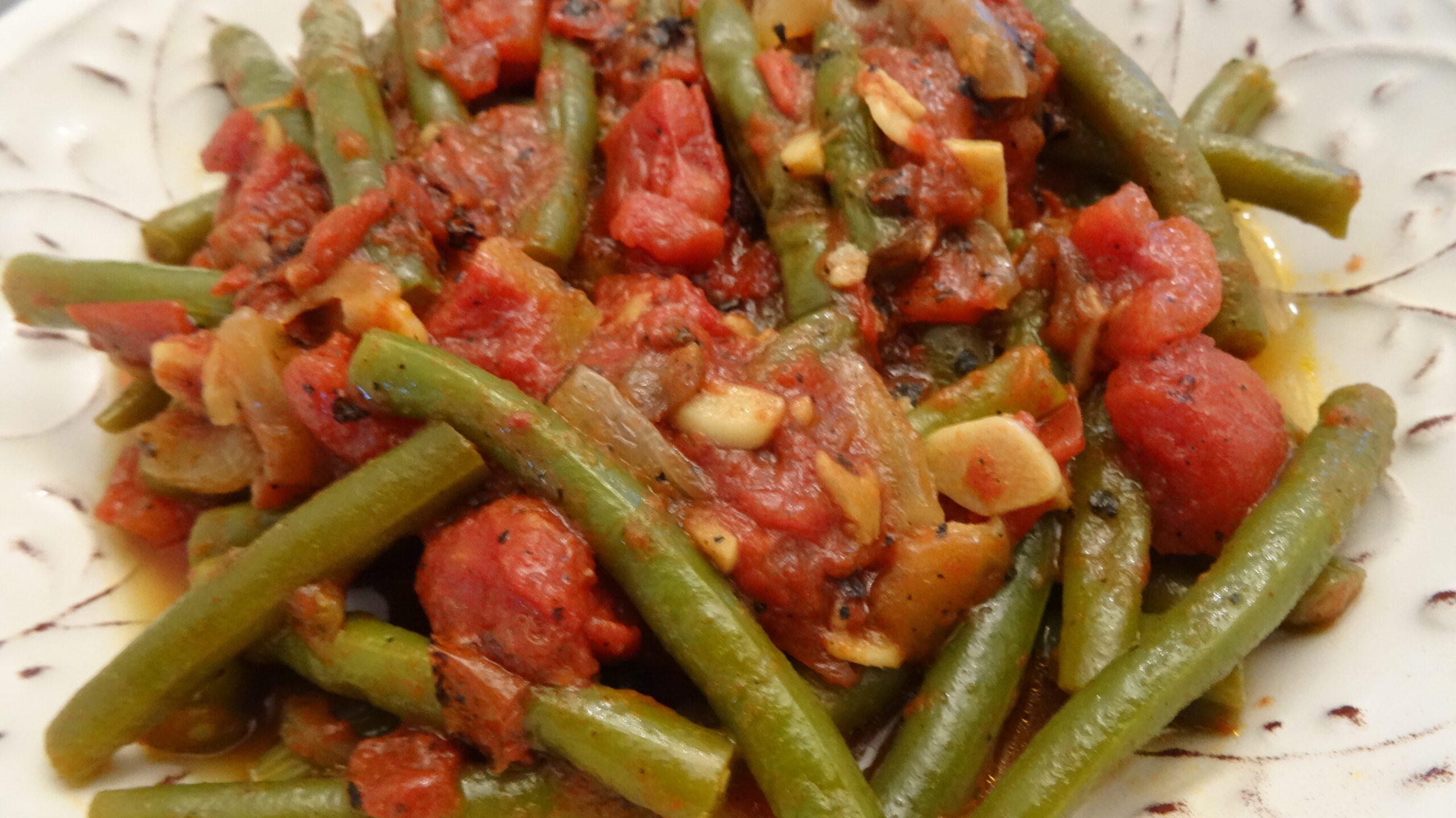 green beans with tomatoes and garlic