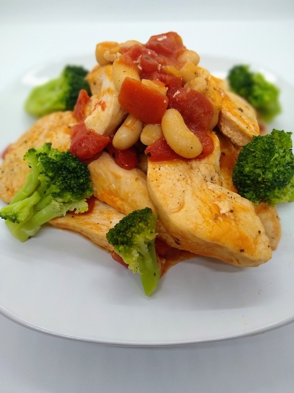 Chicken with Cannellini Beans and Tomatoes