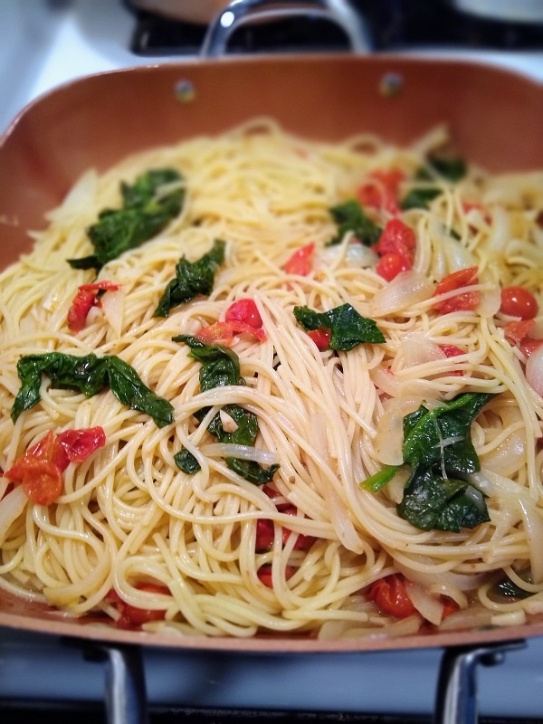spaghetti-with-spinach-and-tomatoes_small_addPasta