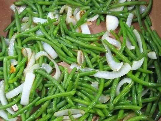 Pasta With Green Beans And Onions
