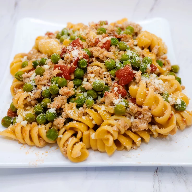 Chicken and Rotini Pasta with Peas