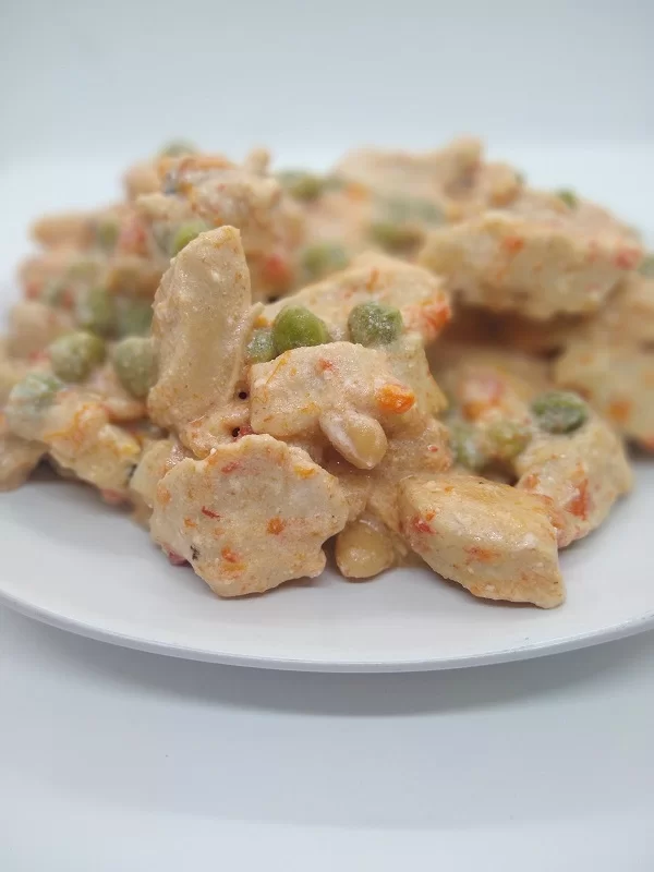 Chicken with Cannellini Beans and Peas: Feature Image