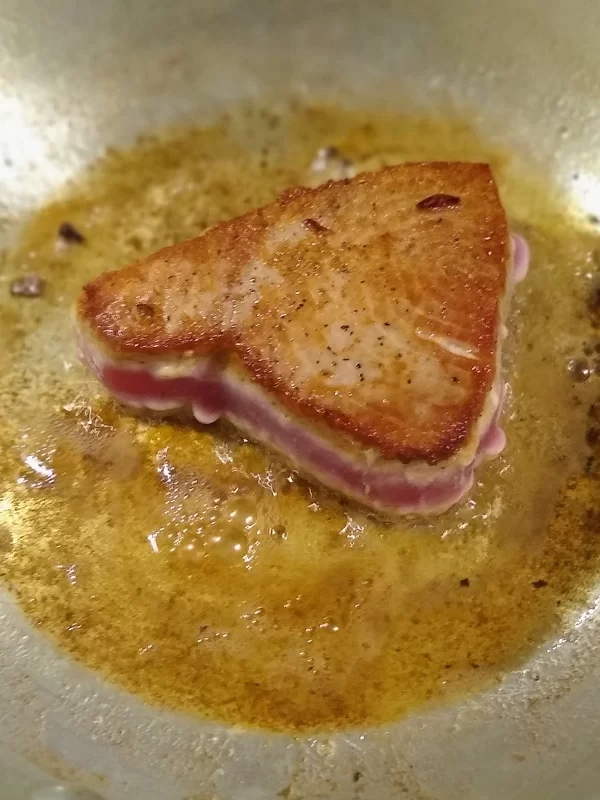 Garlic Butter Tuna Steaks: Pan Seared