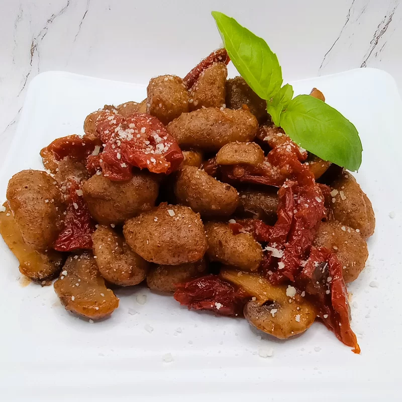 Gnocchi and Mushrooms with Sundried Tomatoes Easy