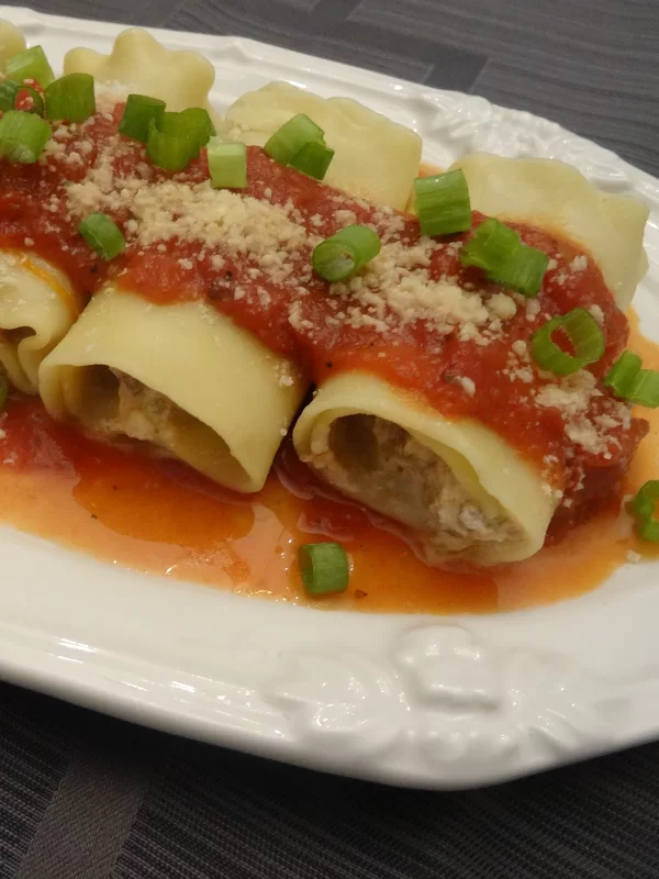 Lasagna Roll Ups: Featured Image