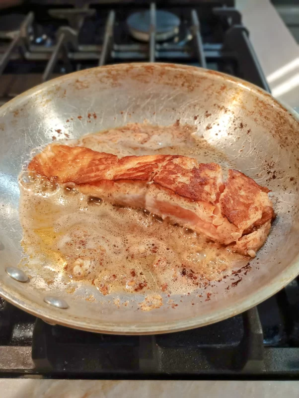 Lemon Garlic Salmon Pan Seared