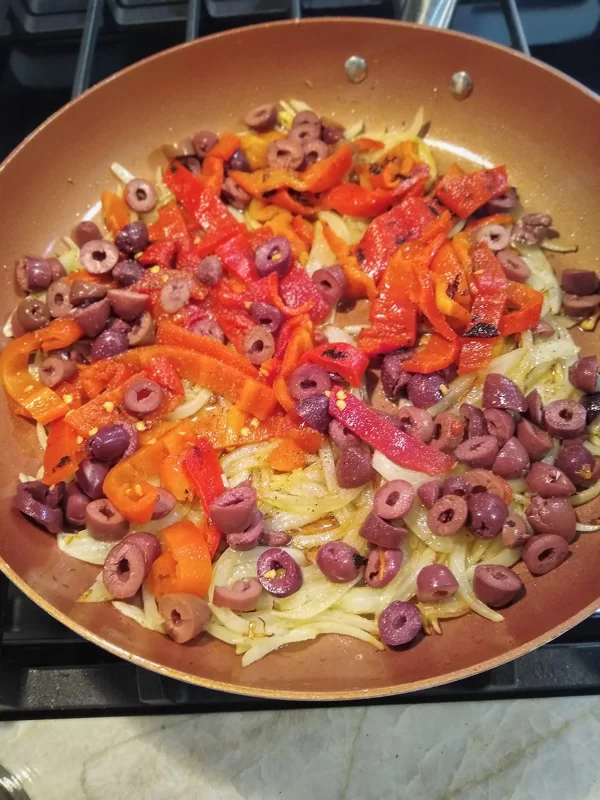Pasta with Peppers and Olives: Add Vegetables