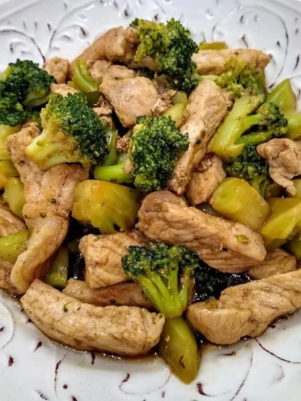 Pork Teriyaki with Broccoli: Feature Image