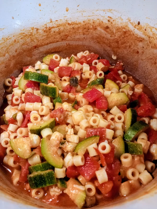 Scallop Pasta with Zucchini and Tomatoes Add Pasta