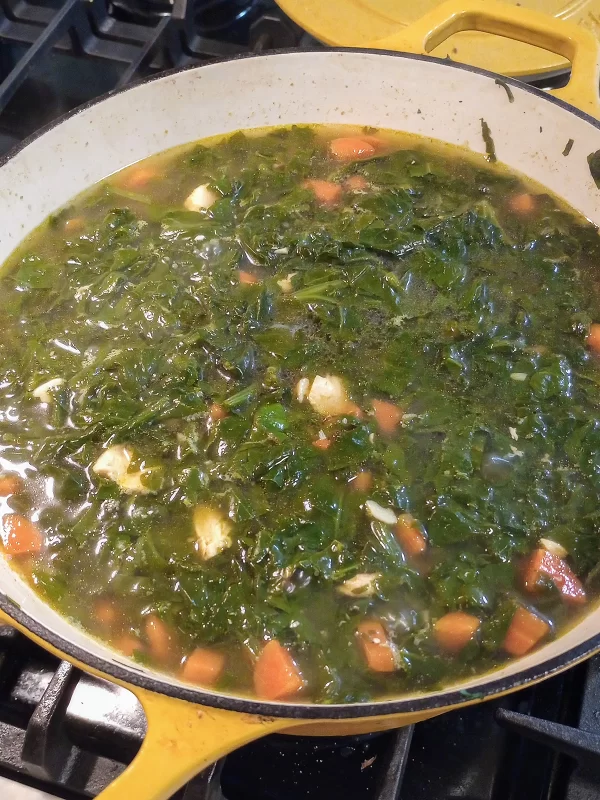 Spinach Soup with Chicken Add Broth And Cook