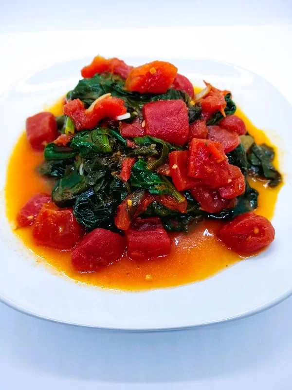 Spinach and Tomatoes Recipe