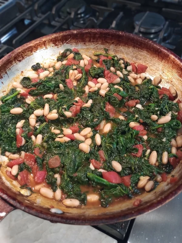 Cannellini Beans with Spinach and Tomatoes: Finish Spinach Beans Tomatoes