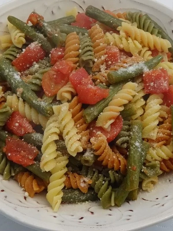 Tri-Color Pasta with Diced Tomatoes Recipe