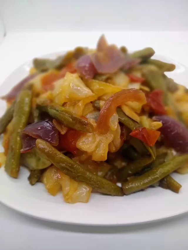 Stir Fry Cabbage with Green Beans: Feature Image