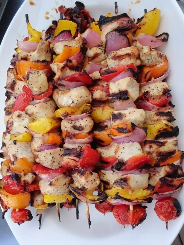 grilled chicken kabobs: content image