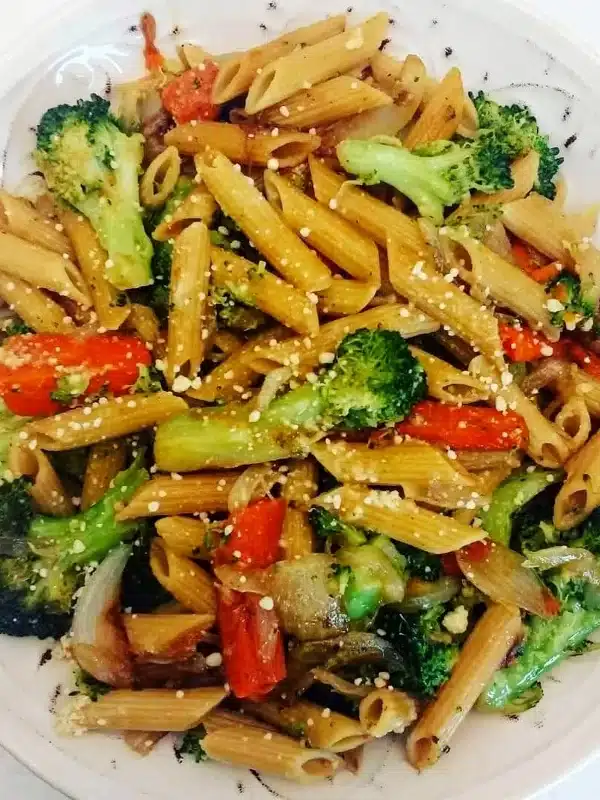 whole wheat penne with broccoli